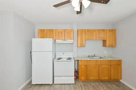 1956 Mcmullen Road Largo FL 33771