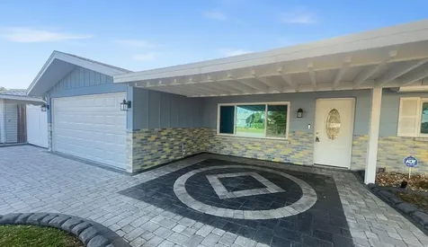 5521 Yorkshire Way Sarasota FL 34231