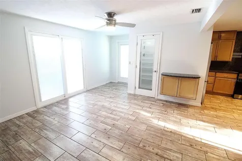 5521 Yorkshire Way Sarasota FL 34231