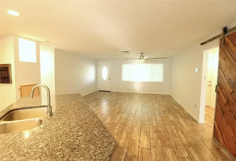 5521 Yorkshire Way Sarasota FL 34231