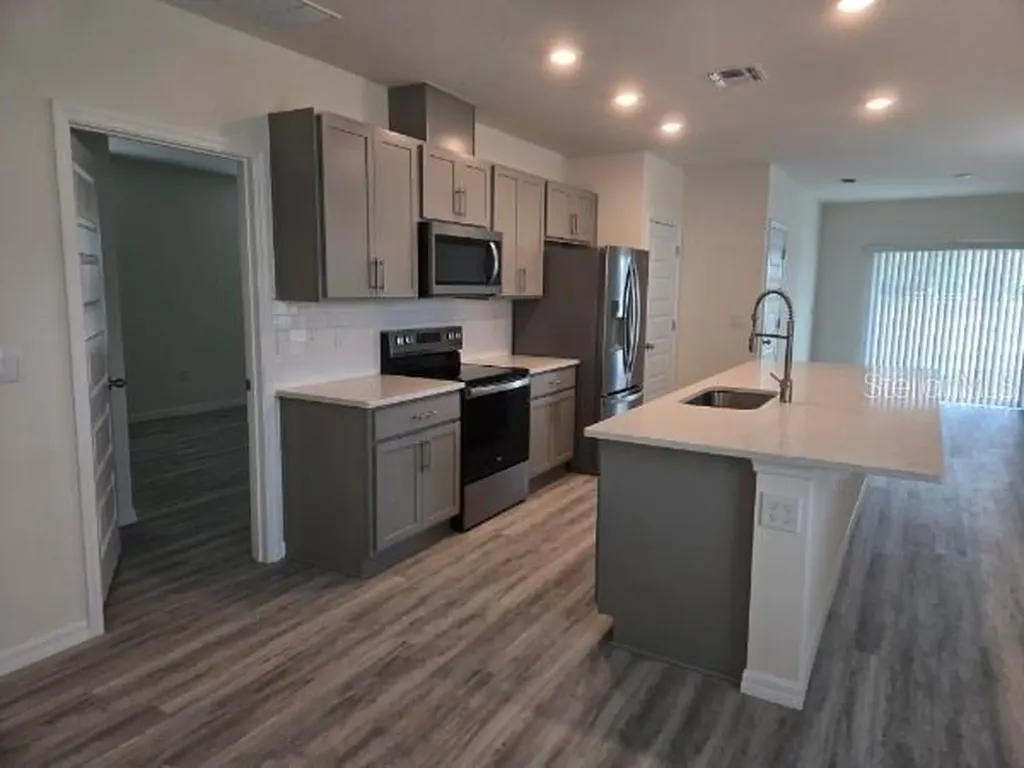 1568 Hummingbird Road Winter Haven FL 33884
