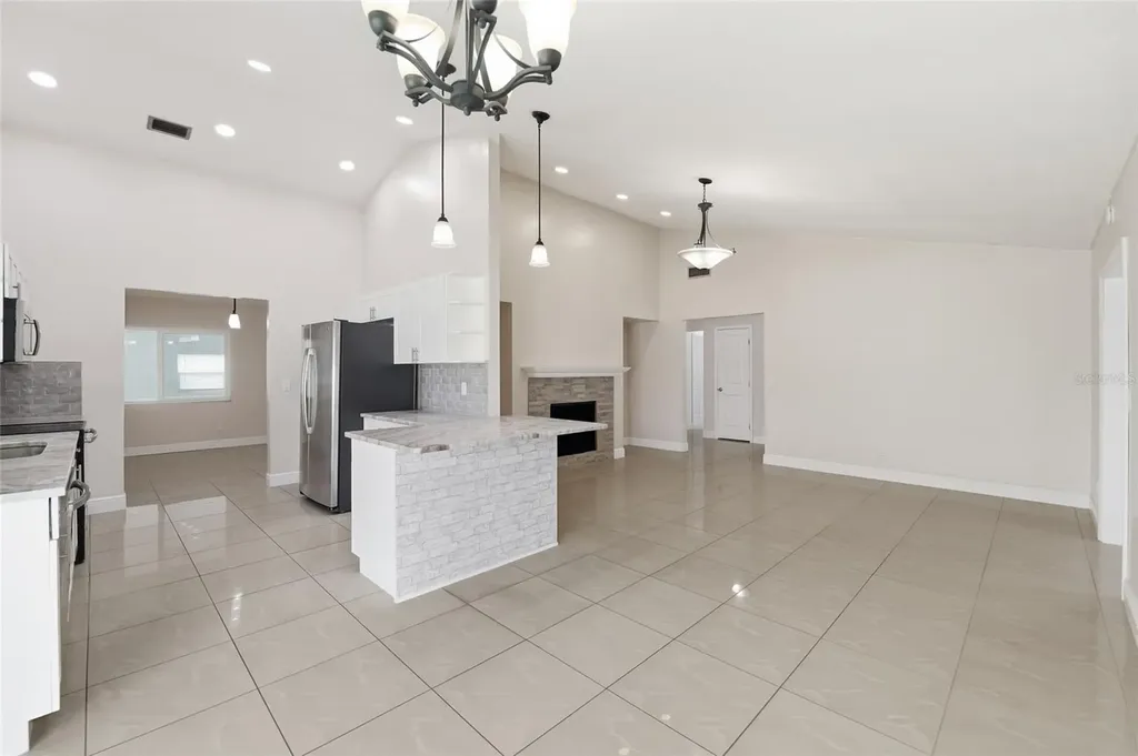 11807 Nicklaus Circle Tampa FL 33624