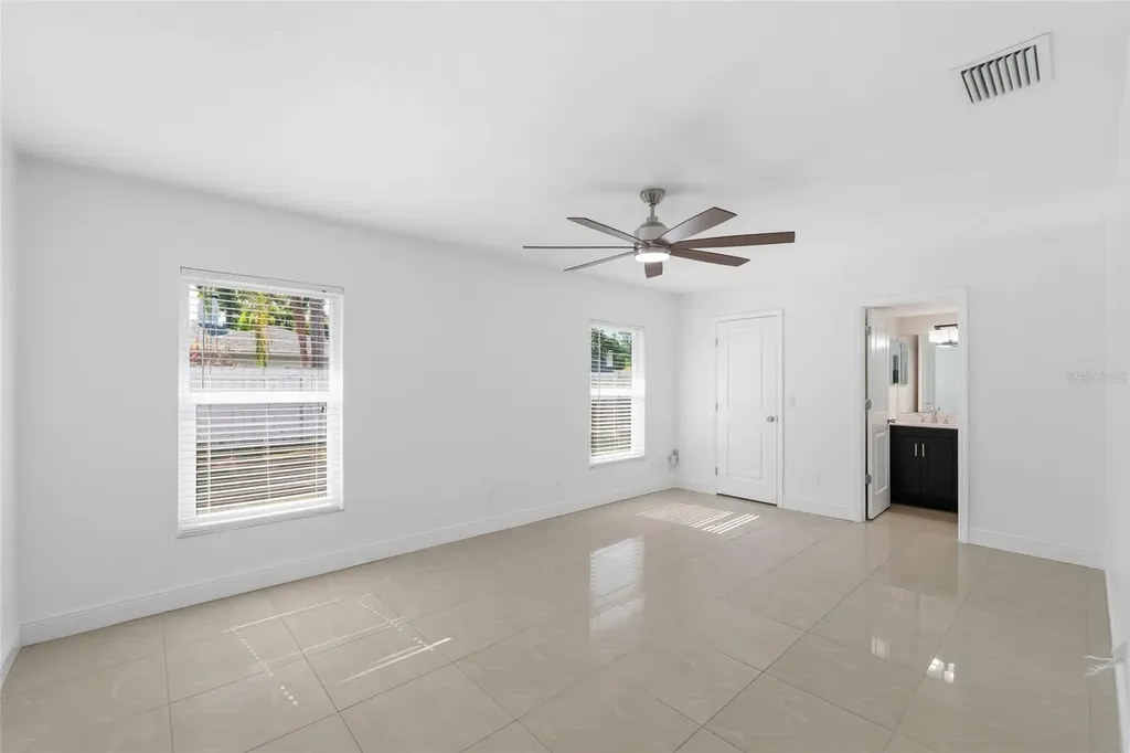 11807 Nicklaus Circle Tampa FL 33624