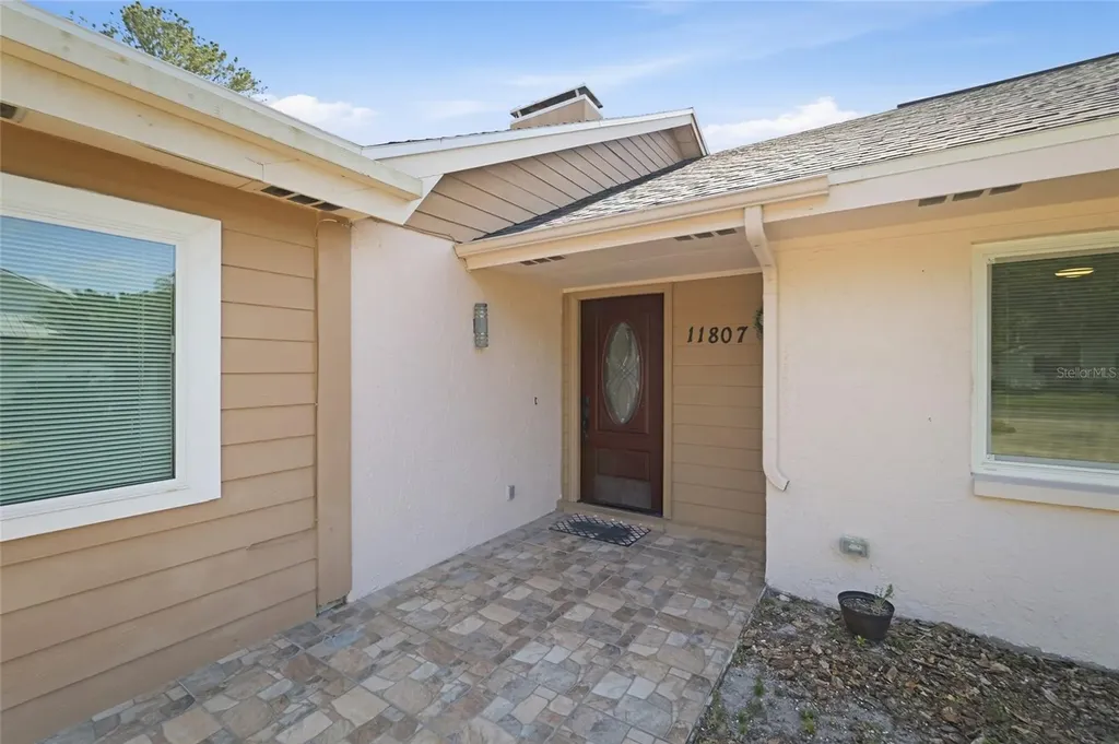 11807 Nicklaus Circle Tampa FL 33624
