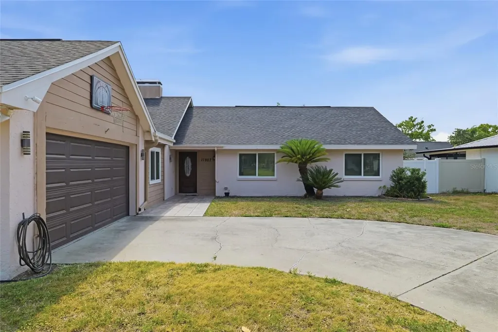 11807 Nicklaus Circle Tampa FL 33624