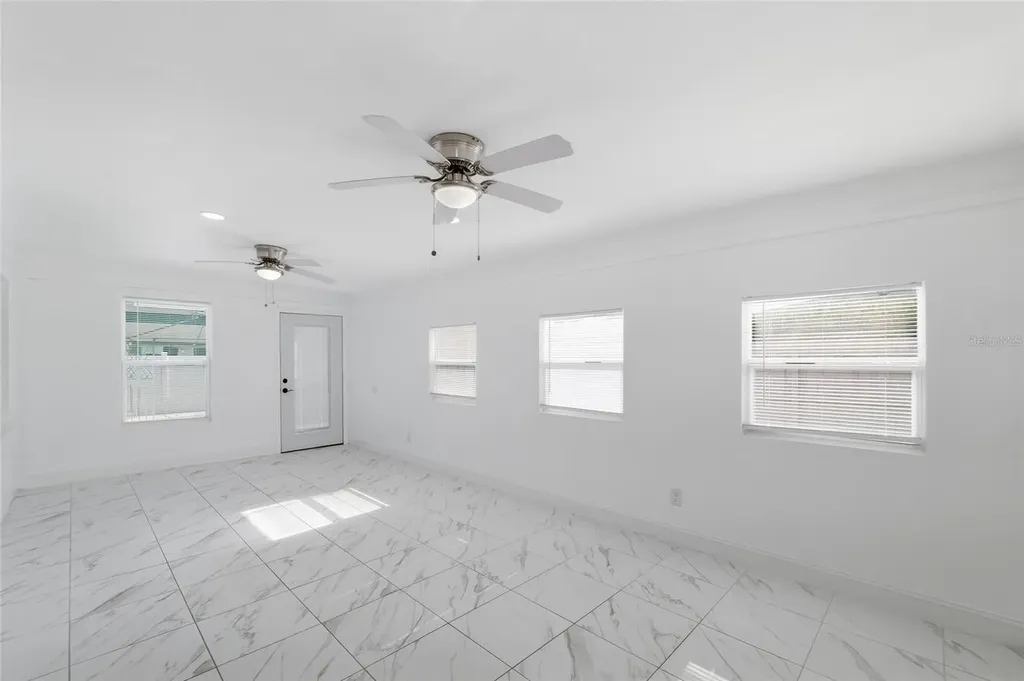 11807 Nicklaus Circle Tampa FL 33624