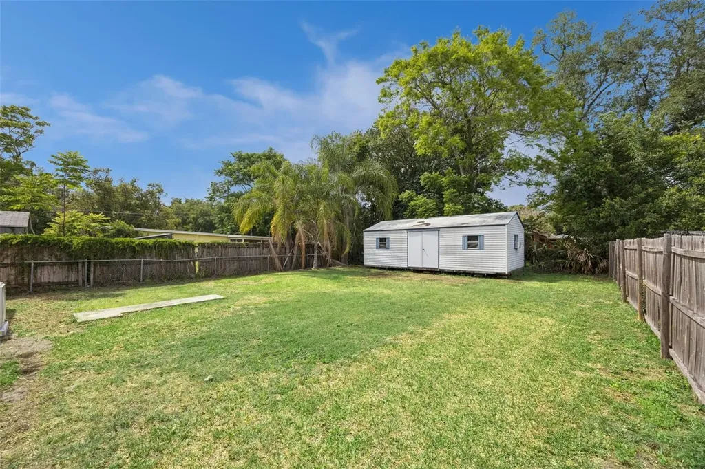 1909 White Avenue Orlando FL 32806