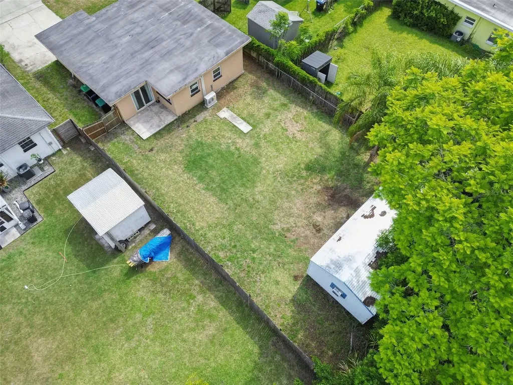 1909 White Avenue Orlando FL 32806