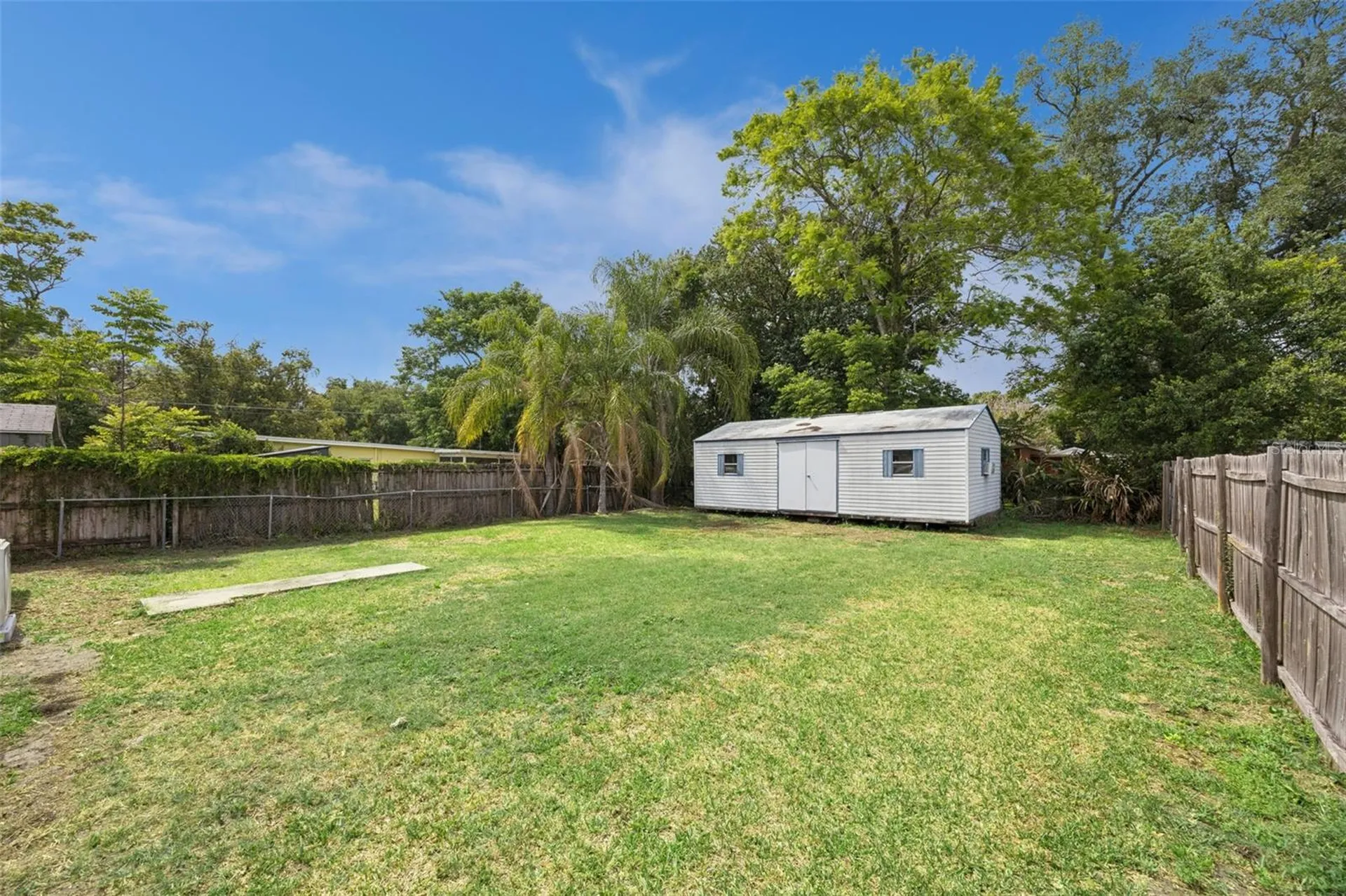 1909 White Avenue Orlando FL 32806