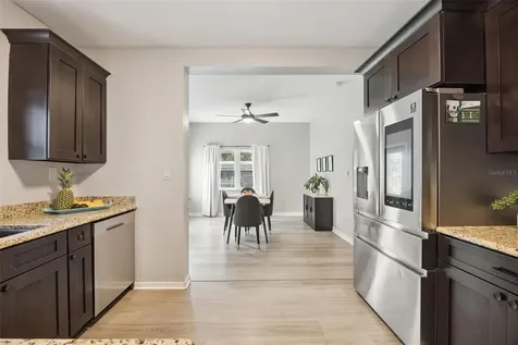 1909 White Avenue Orlando FL 32806
