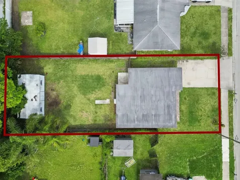 1909 White Avenue Orlando FL 32806