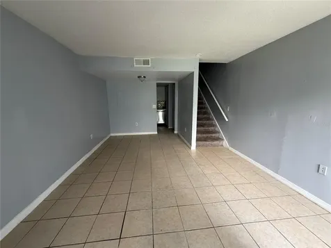 4215 S Semoran Boulevard Orlando FL 32822