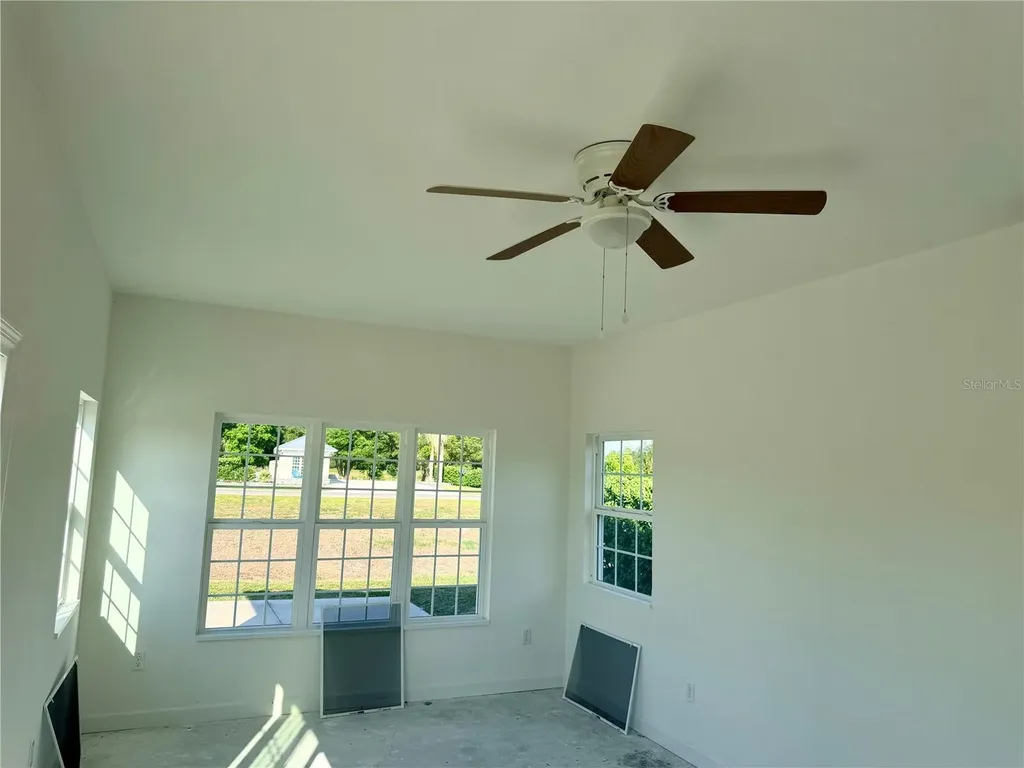 9381 SE 47th Way Webster FL 33597