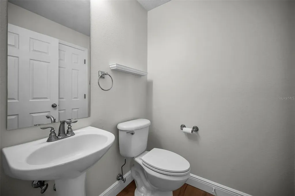 617 52nd Avenue N St Petersburg FL 33703