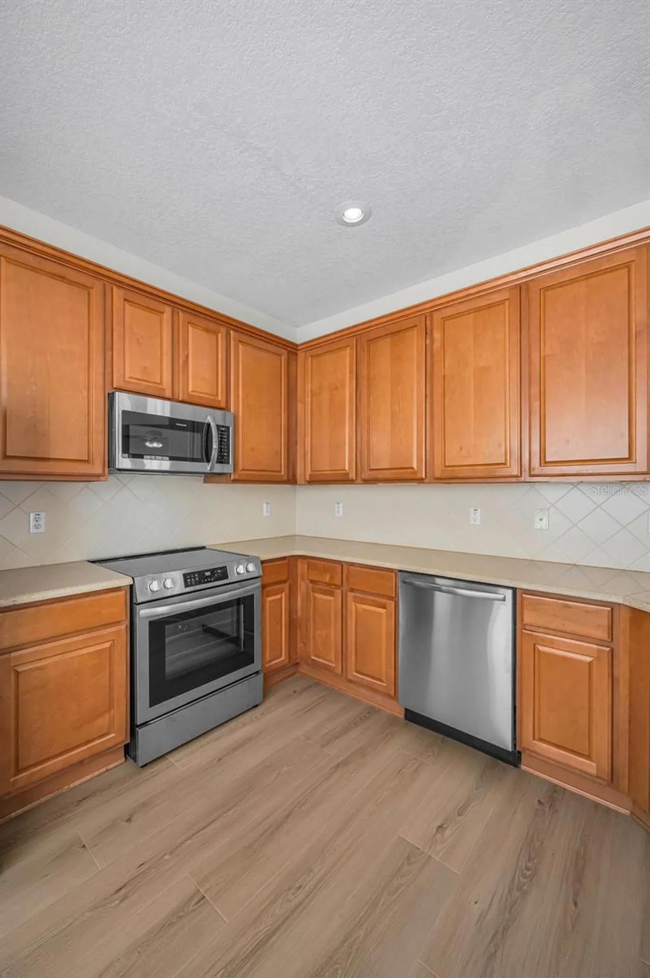 617 52nd Avenue N St Petersburg FL 33703