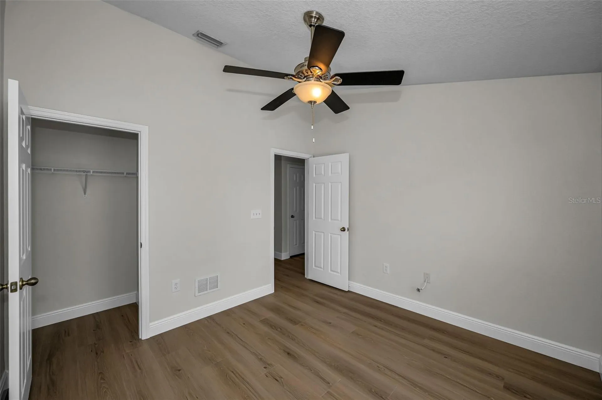 617 52nd Avenue N St Petersburg FL 33703