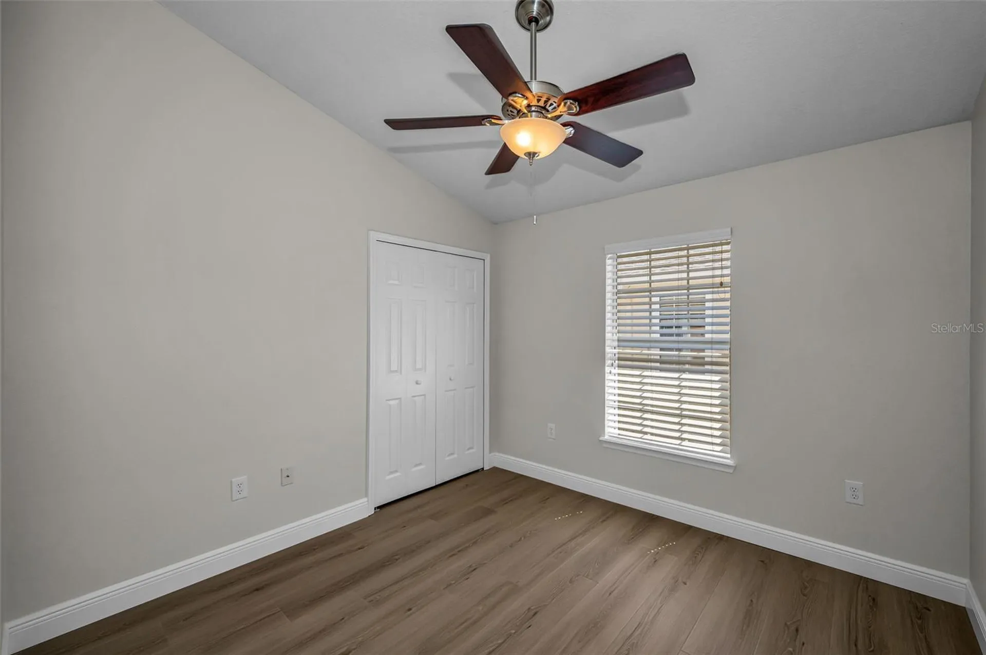 617 52nd Avenue N St Petersburg FL 33703