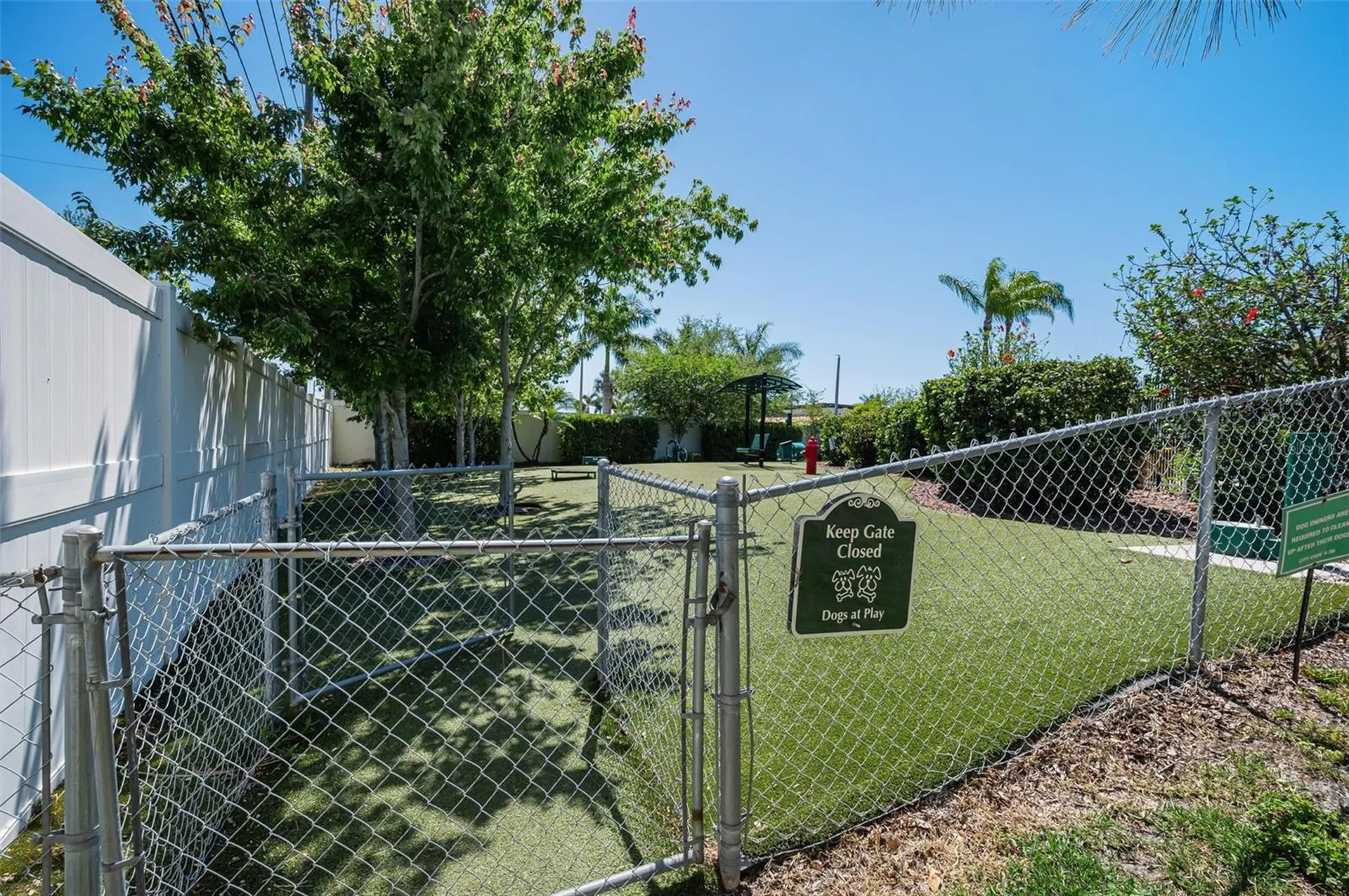 617 52nd Avenue N St Petersburg FL 33703
