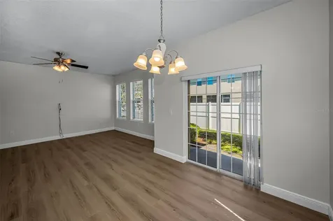 617 52nd Avenue N St Petersburg FL 33703