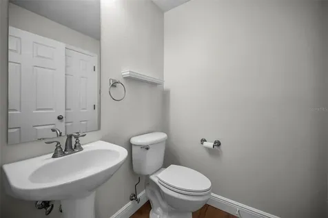 617 52nd Avenue N St Petersburg FL 33703