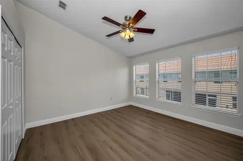 617 52nd Avenue N St Petersburg FL 33703