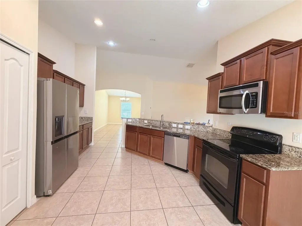 13181 Royal Pines Avenue Riverview FL 33579