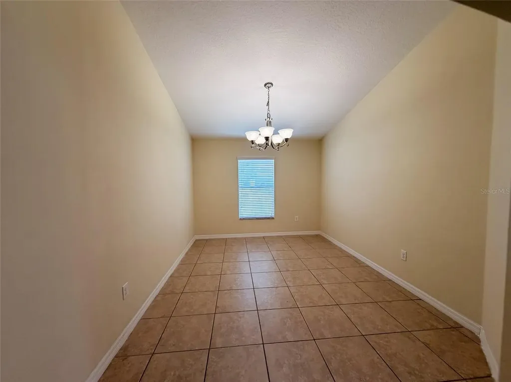 13181 Royal Pines Avenue Riverview FL 33579
