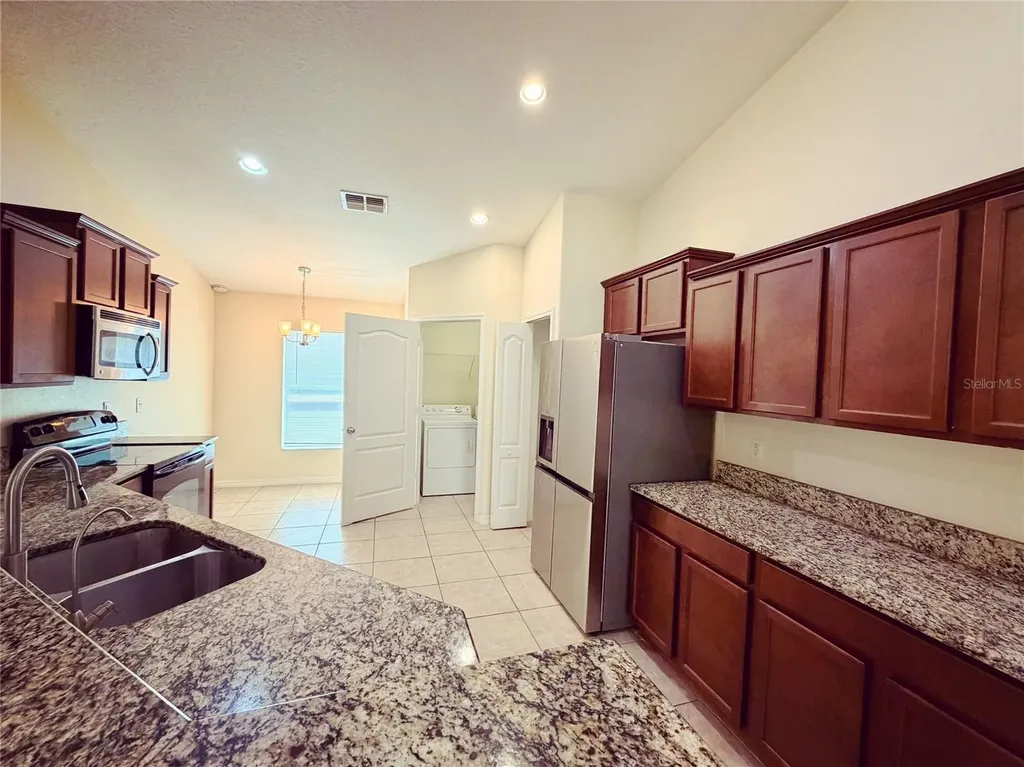 13181 Royal Pines Avenue Riverview FL 33579