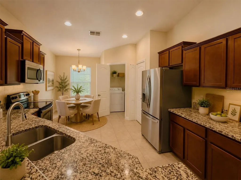 13181 Royal Pines Avenue Riverview FL 33579