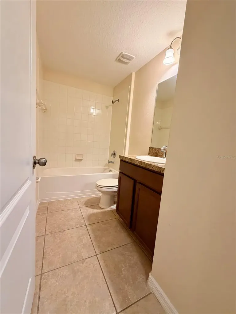 13181 Royal Pines Avenue Riverview FL 33579