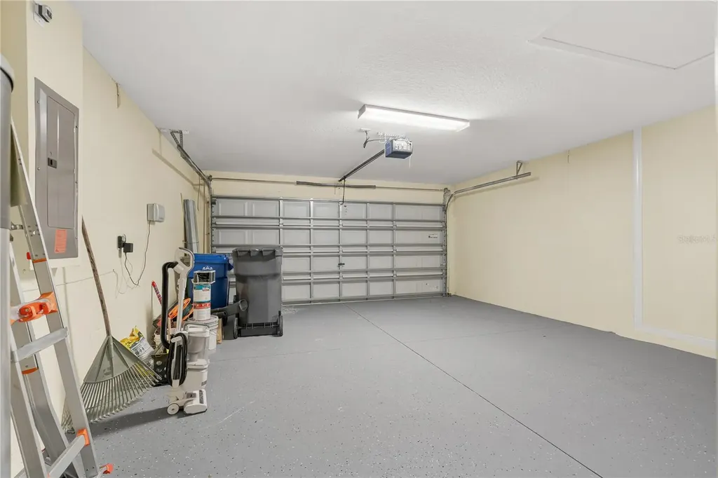 13181 Royal Pines Avenue Riverview FL 33579