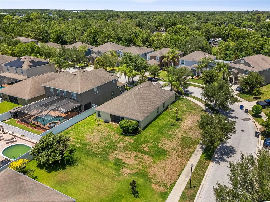 13181 Royal Pines Avenue Riverview FL 33579