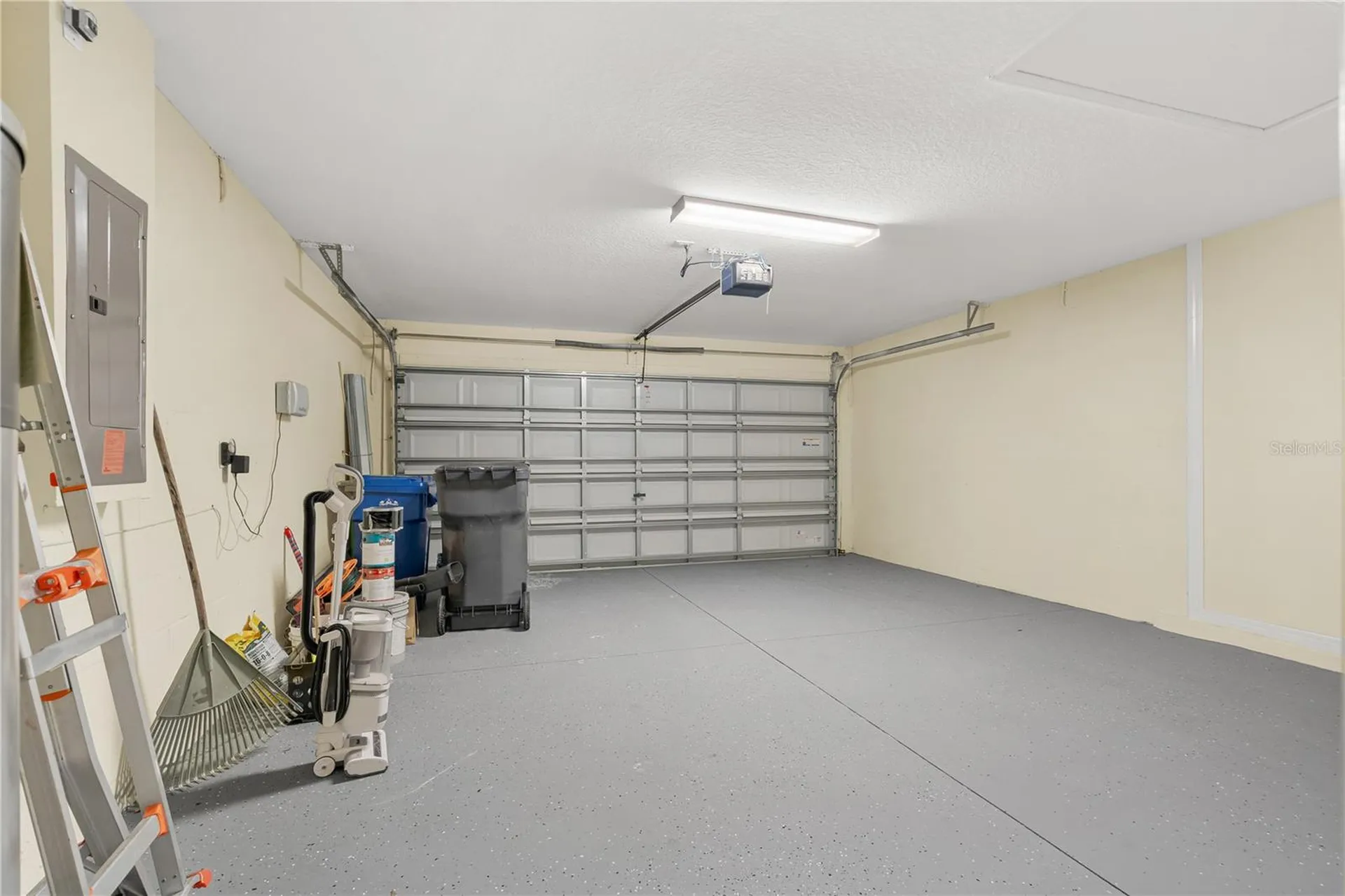 13181 Royal Pines Avenue Riverview FL 33579
