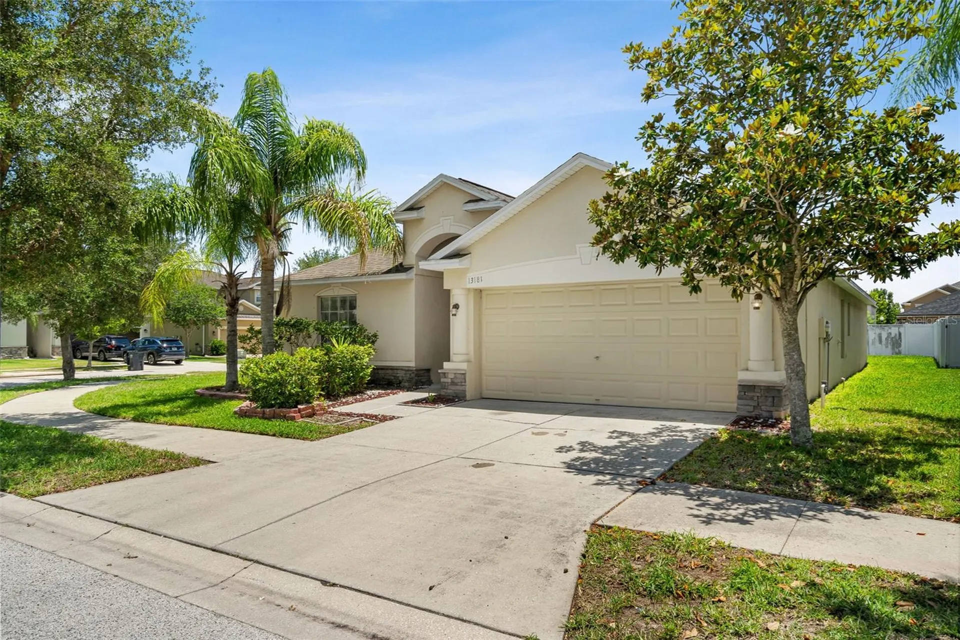 13181 Royal Pines Avenue Riverview FL 33579