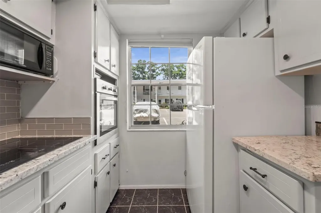 400 Glennes Lane Dunedin FL 34698