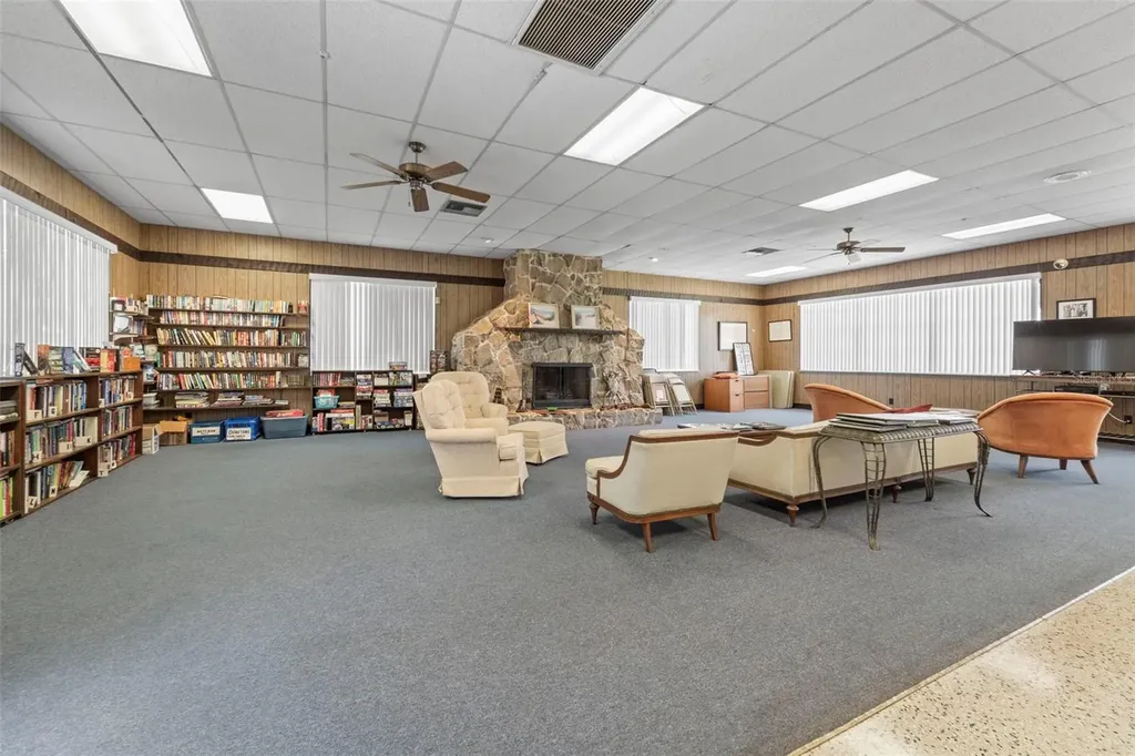 400 Glennes Lane Dunedin FL 34698