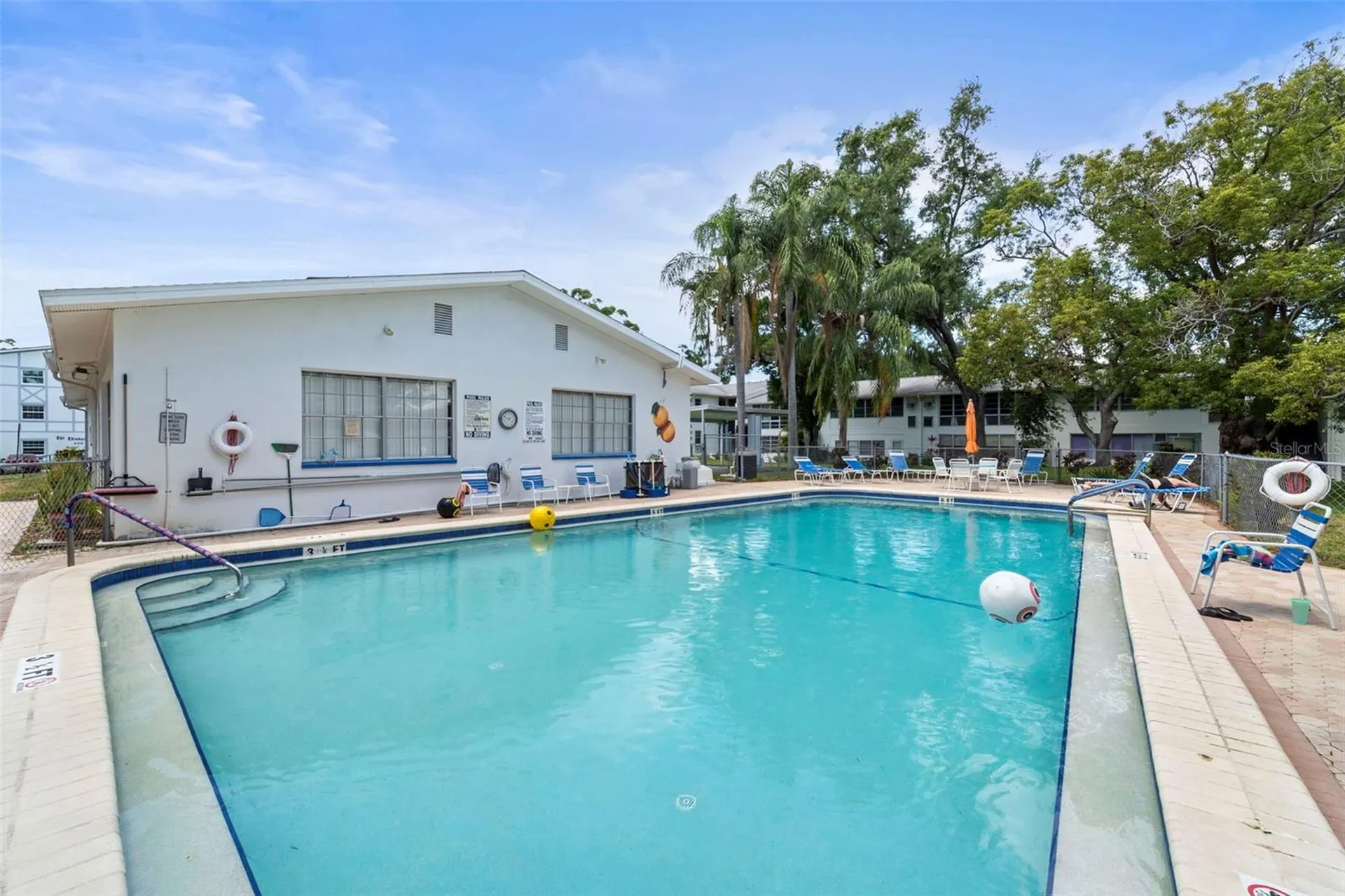 400 Glennes Lane Dunedin FL 34698