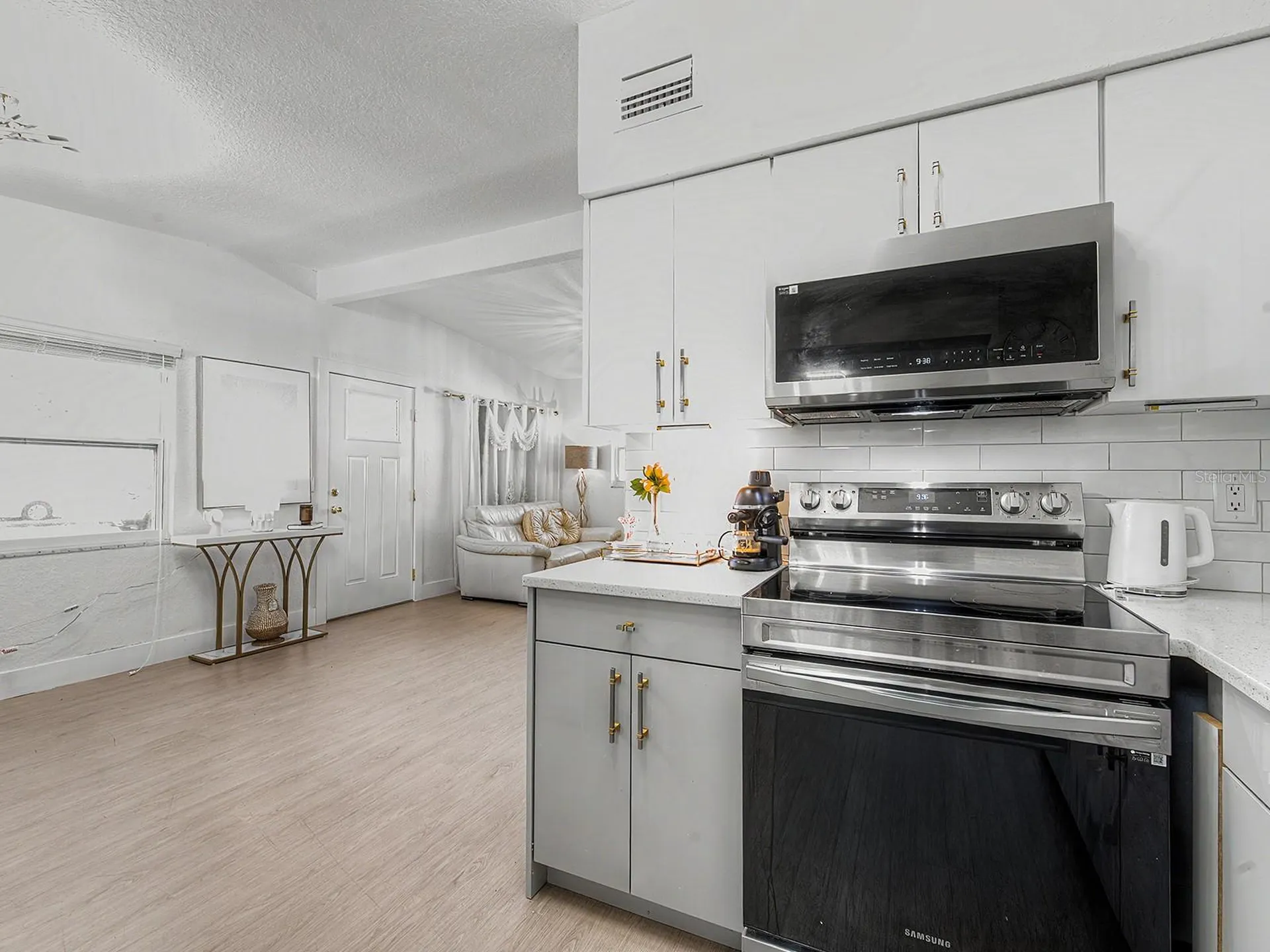 609 Fairmont Drive Brandon FL 33511