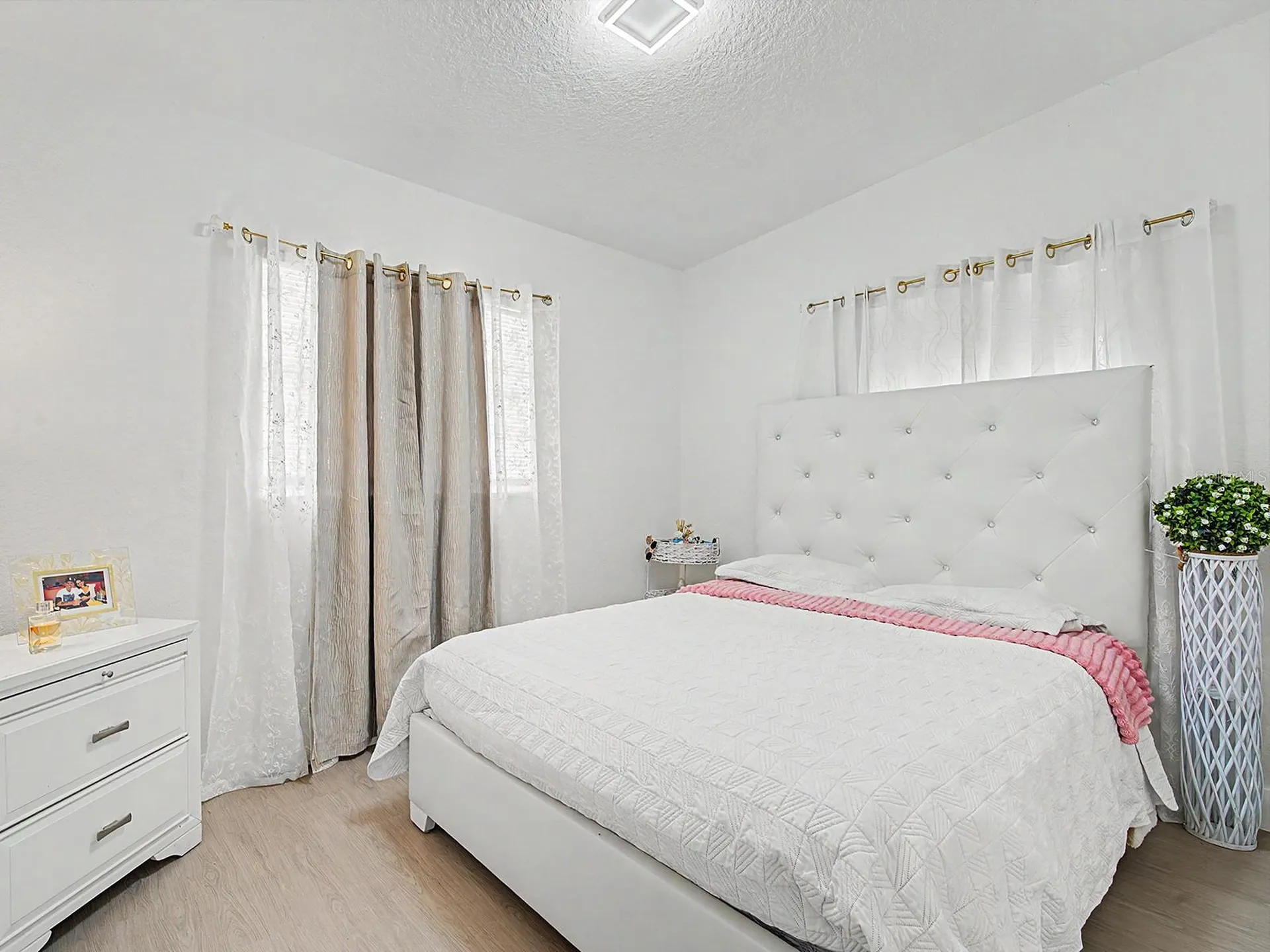 609 Fairmont Drive Brandon FL 33511