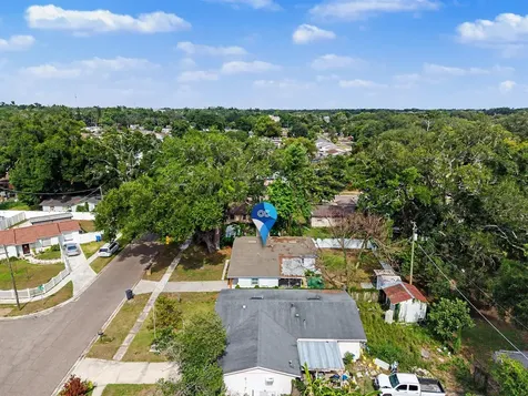 609 Fairmont Drive Brandon FL 33511
