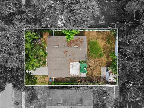 609 Fairmont Drive Brandon FL 33511