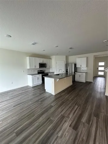 412 Chayne Place St Cloud FL 34771