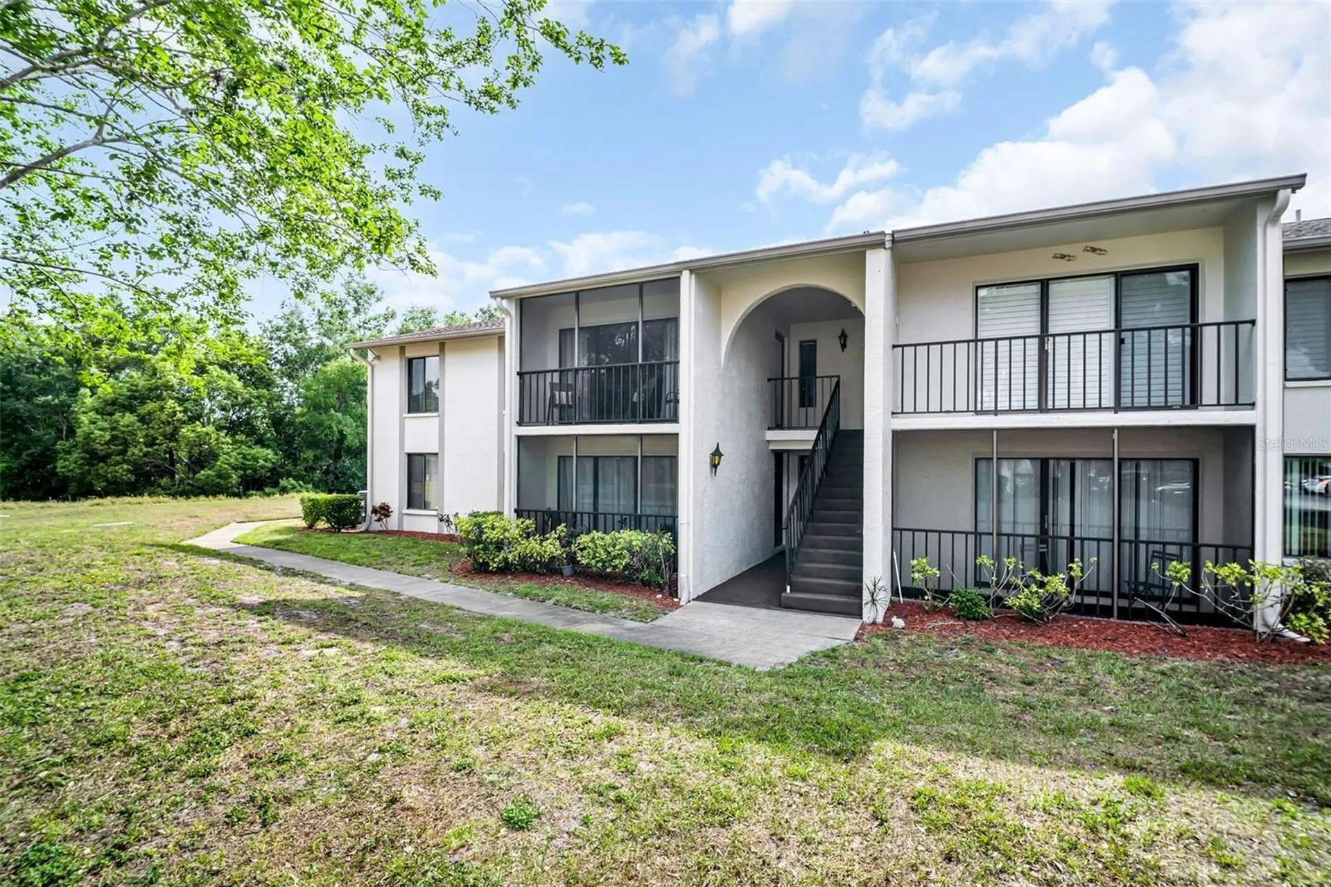 2642 Pine Ridge Way S Palm Harbor FL 34684