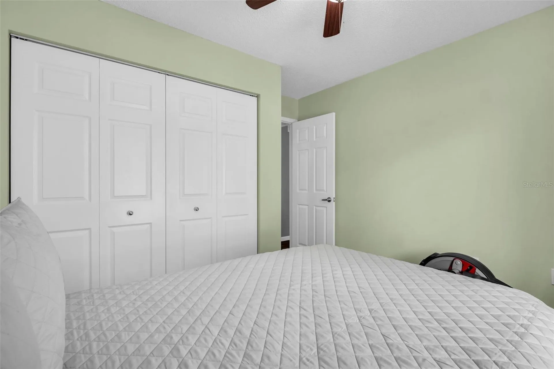 2642 Pine Ridge Way S Palm Harbor FL 34684