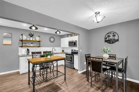 2642 Pine Ridge Way S Palm Harbor FL 34684
