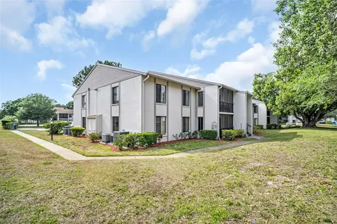 2642 Pine Ridge Way S Palm Harbor FL 34684