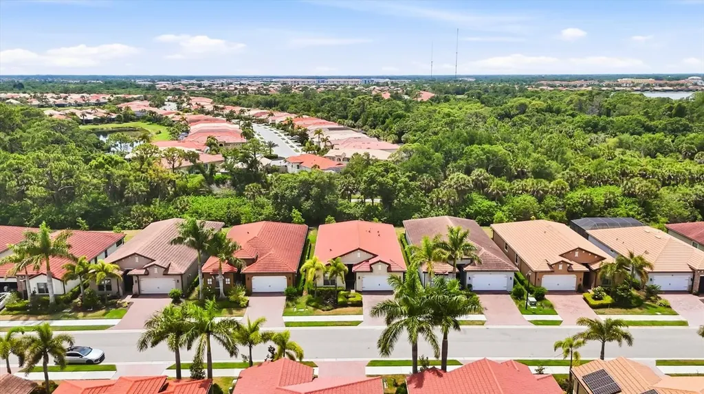 332 Toscavilla Boulevard Nokomis FL 34275