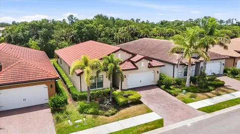 332 Toscavilla Boulevard Nokomis FL 34275