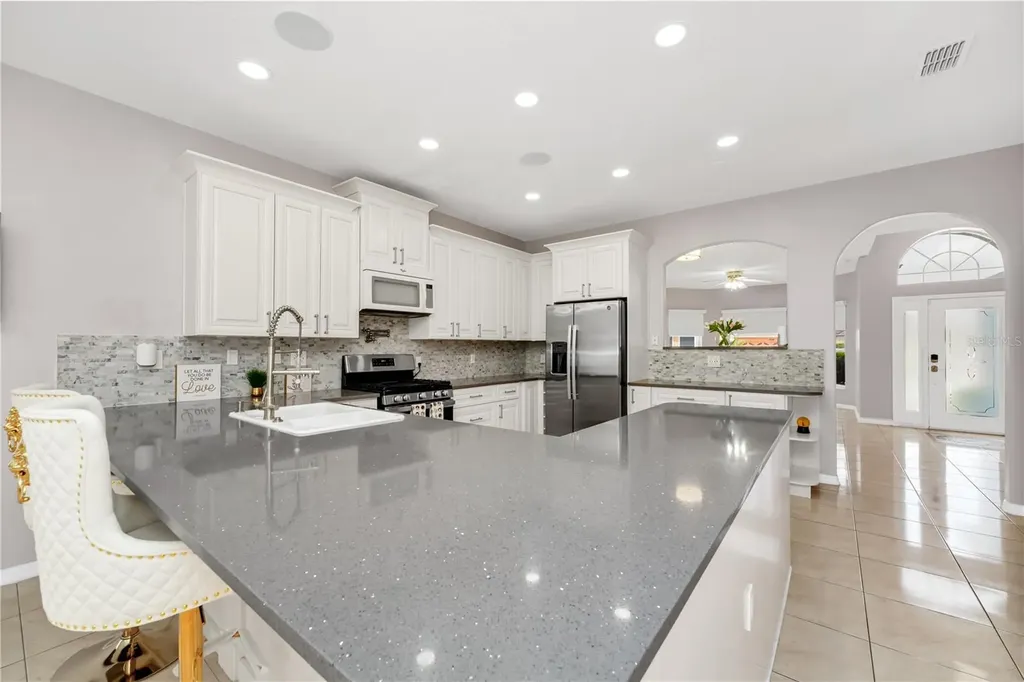 10209 Andover Point Circle Orlando FL 32825