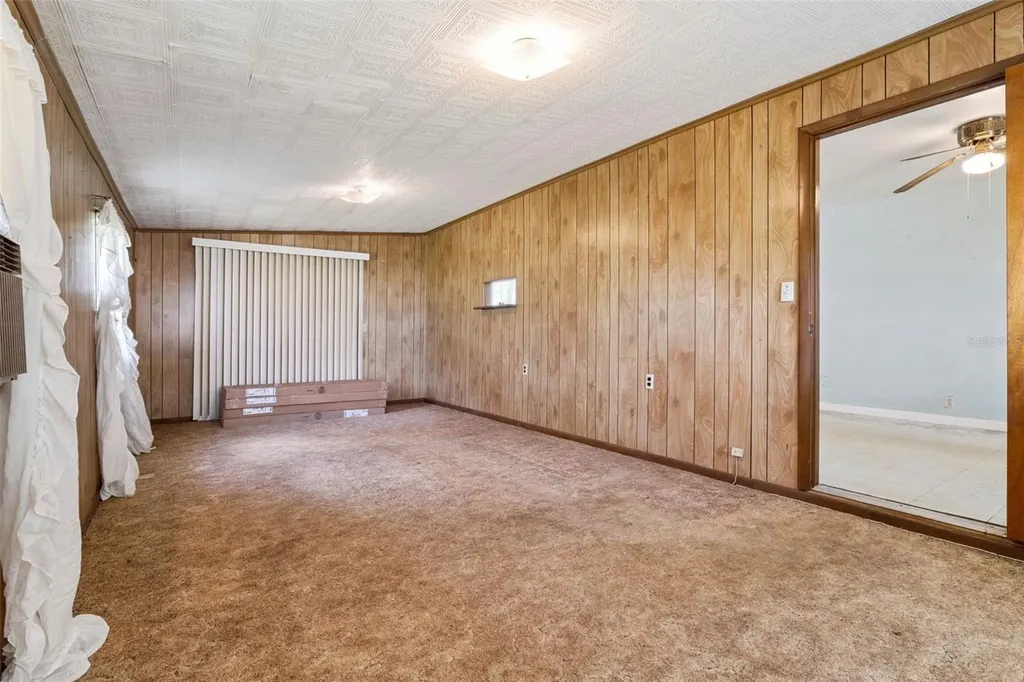 1203 Sasoon Avenue Orlando FL 32803